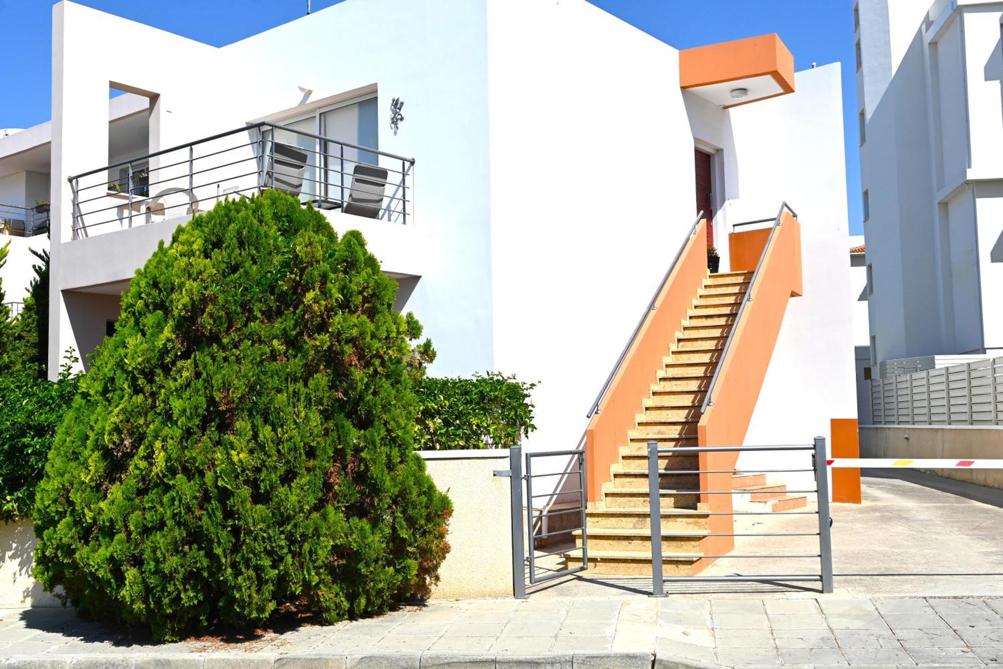 Отдыхайте С Удовольствием Paphos Eksteriør bilde